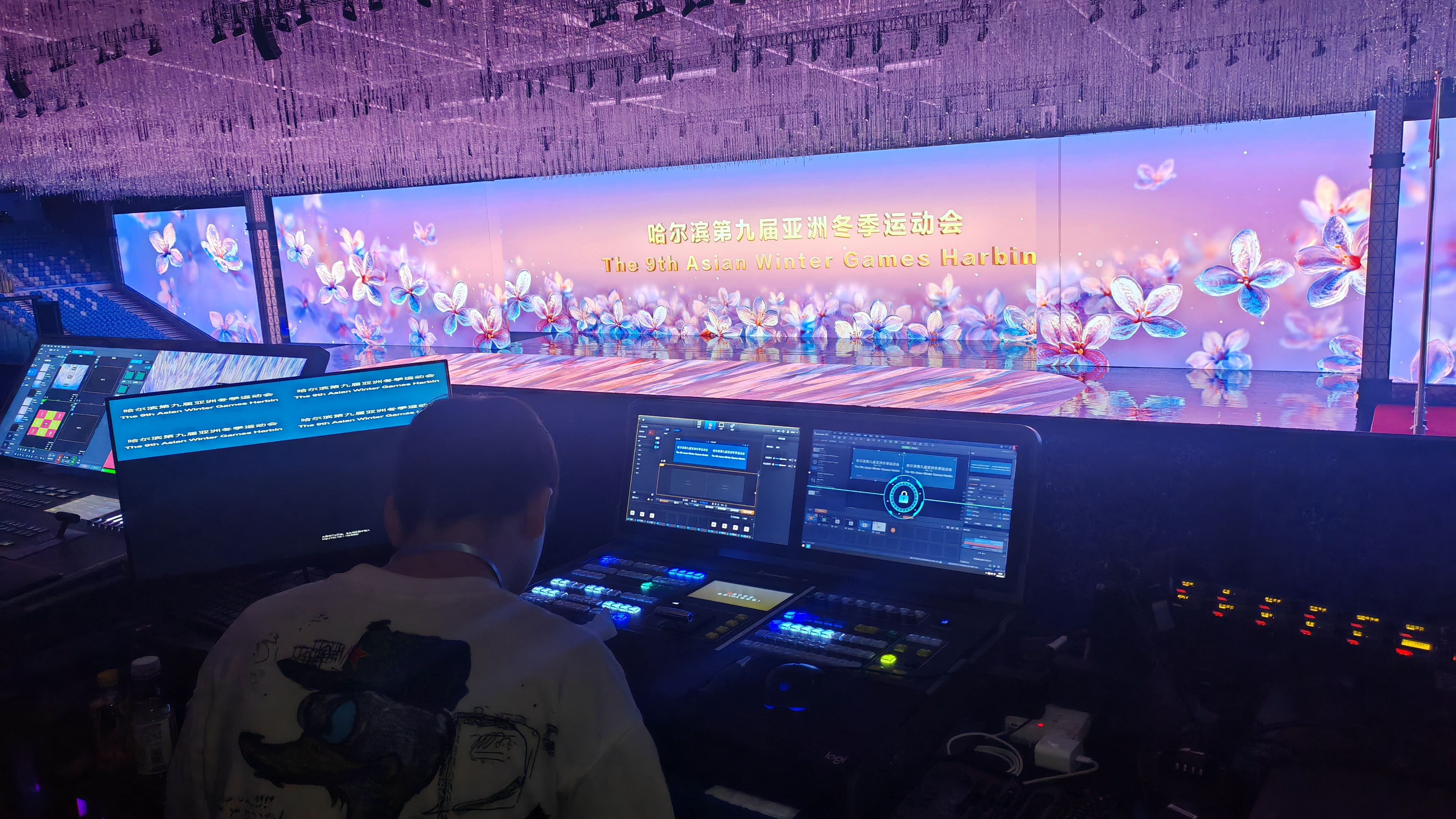第九届亚冬会开幕式赛事级 LED 帧同步显示项目